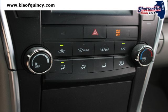 Used 2016 Toyota Camry Sedan