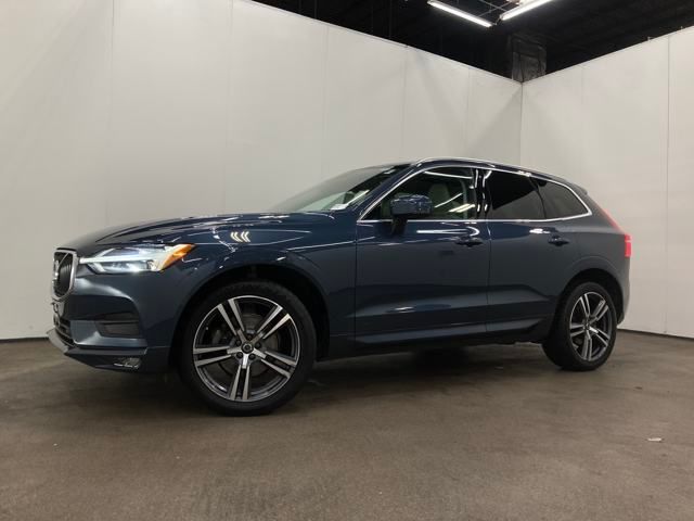 2021 Volvo XC60 T5 Momentum