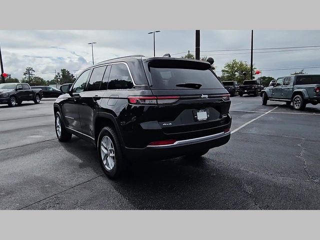 2025 Jeep Grand Cherokee Laredo X 4x4