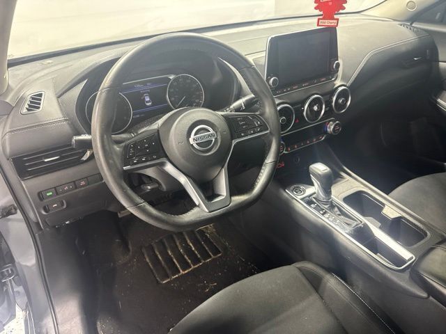 Used 2021 Gray Nissan SV image 13