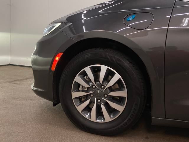 2021 Chrysler Pacifica Hybrid Touring L