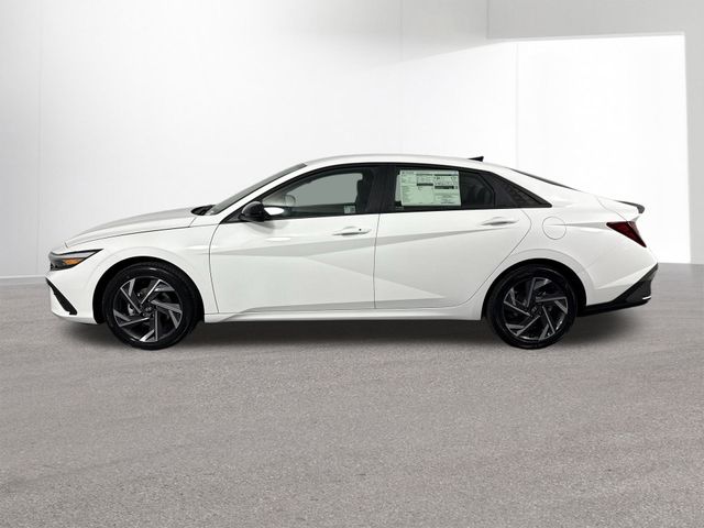 Used 2025 Hyundai Elantra For Sale in Indianapolis, IN