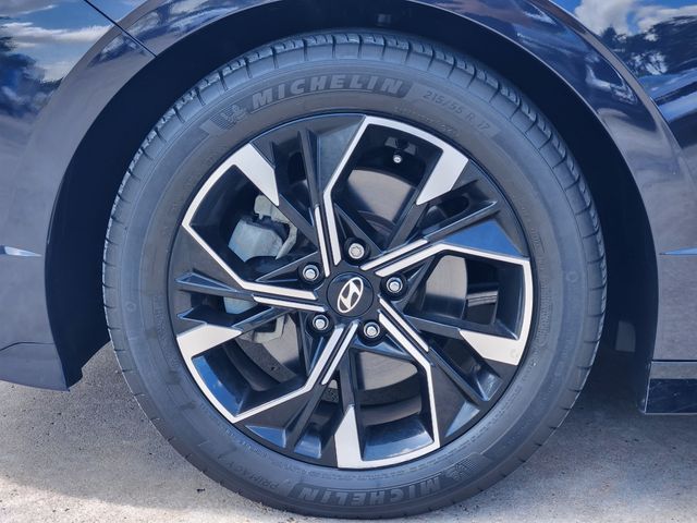 2024 Hyundai Sonata SEL Blue at Wharton Chevrolet GMC