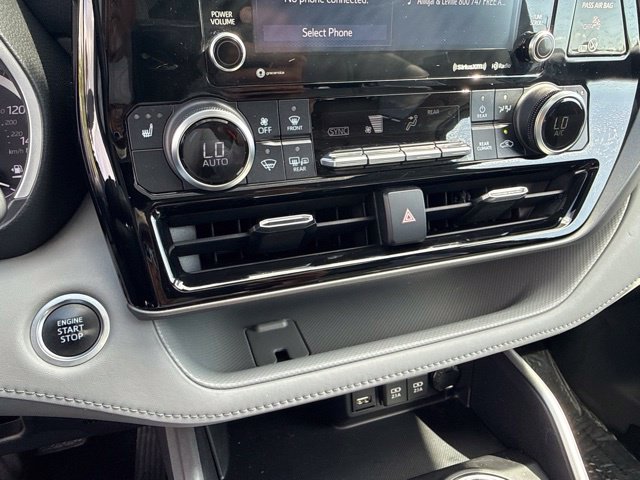 2021 Toyota Highlander - $29,888