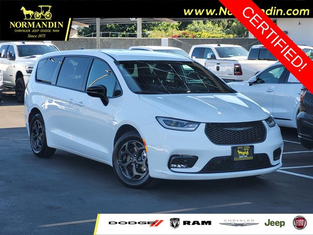Bright White Clearcoat 2024 Chrysler Pacifica Hybrid Minivan Front-Wheel Drive Continuously Variable Transmission