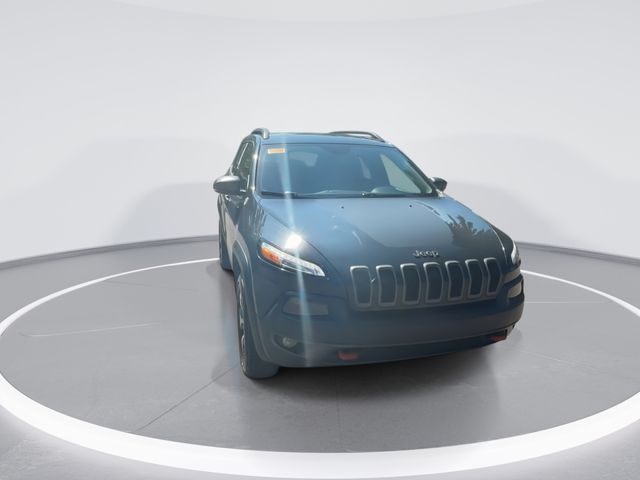 Used 2017 Black Jeep Trailhawk image 2
