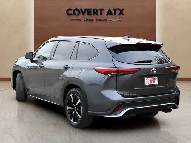 Used Car 2022 Toyota Highlander  Xse For Sale Under $35,000 In Austin, Texas