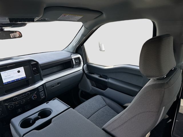 2025 Ford F-250SD XL photo