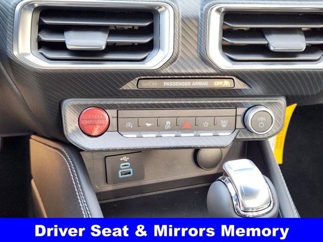 2025 Ford Mustang EcoBoost Premium photo