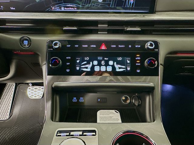 Thumbnail: 2026 Genesis GV80 - 14