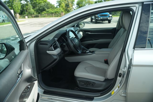 Used 2024 Silver Toyota XSE image 10