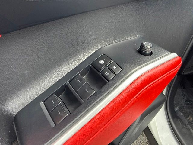 Used 2023 Toyota Highlander SUV