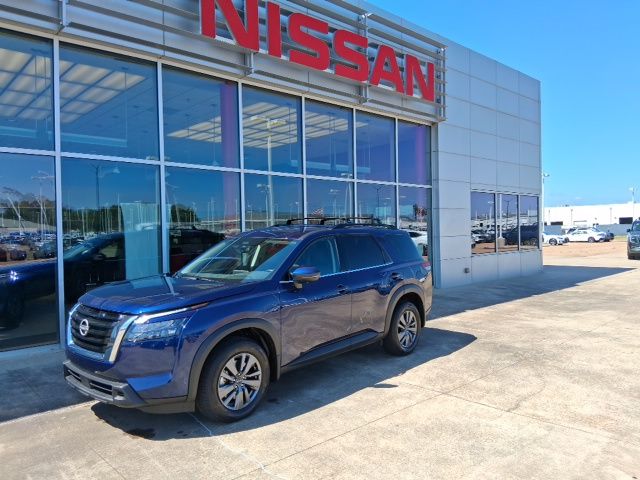 Used 2025 Nissan Pathfinder SUV