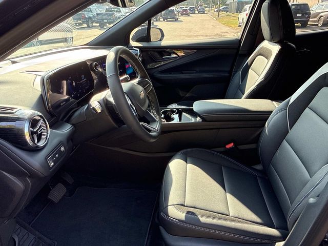 2025 Chevrolet Blazer EV - Image 21