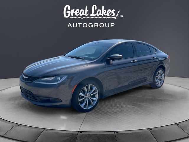 2015 Chrysler 200 S Sedan AWD