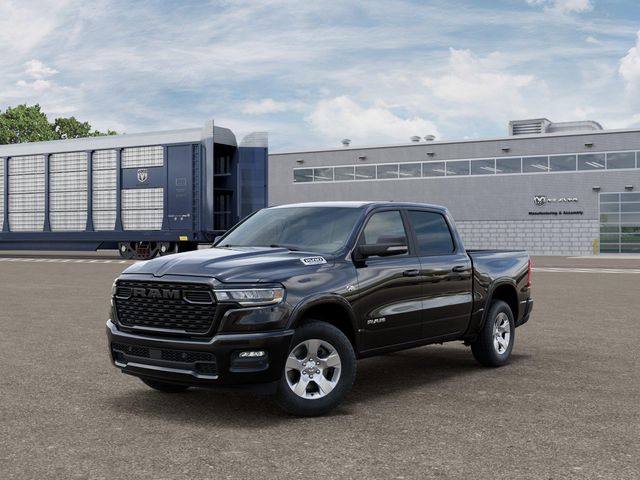 Diamond Black Crystal Pearlcoat 2026 RAM 1500 Big Horn Crew Cab 4WD Pickup Truck Four-Wheel Drive 8-Speed Automatic