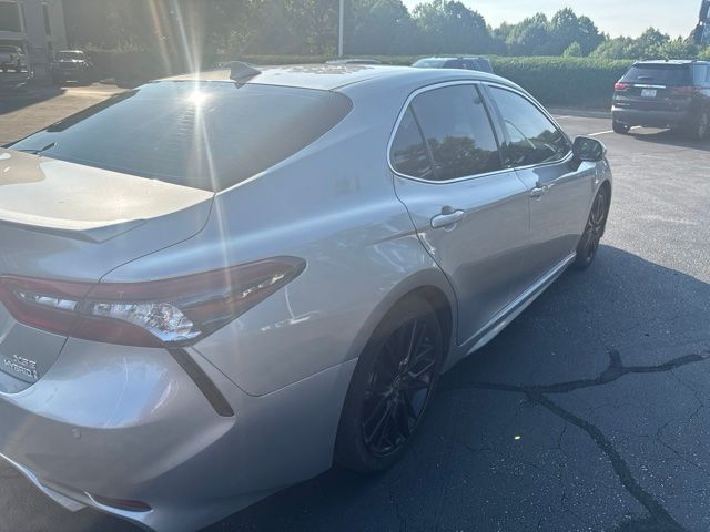 2022 Toyota Camry XSE - Photo 8
