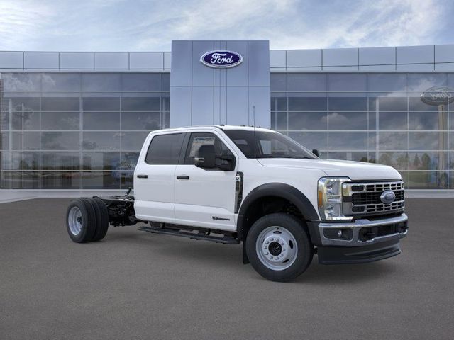New 2026 Oxford White Ford F-450® XL image 7