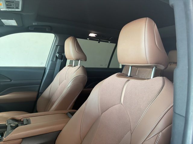 2025 Toyota Grand Highlander Hybrid MAX Platinum  at Gullo Toyota