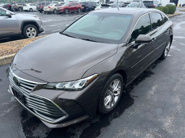 Brownstone 2019 Toyota Avalon Sedan Front-Wheel Drive Automatic