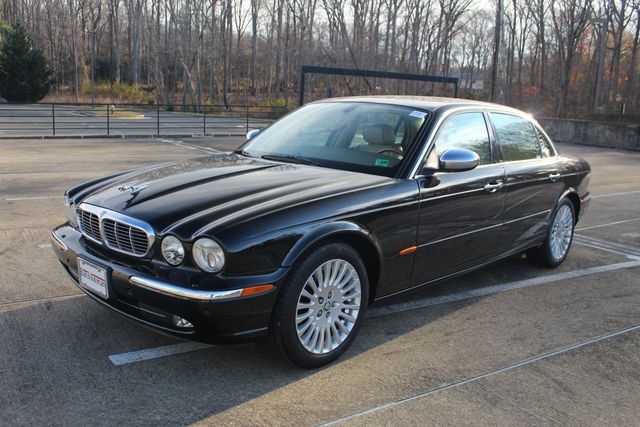 2005 Jaguar XJ Series Vanden Plas