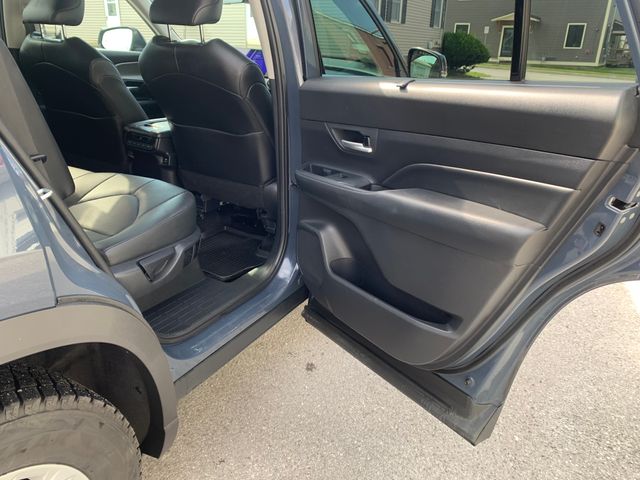 Used 2024 Toyota Grand Highlander SUV