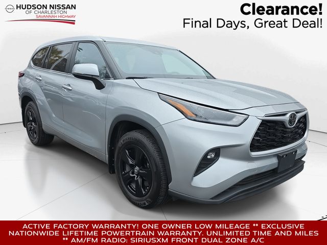 2024 Toyota Highlander LE FWD