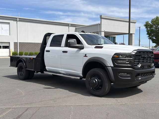 New 2026 Bright White Clear-Coat Exterior Paint RAM Tradesman image 15