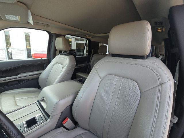 2021 Ford Expedition Limited:L165851A