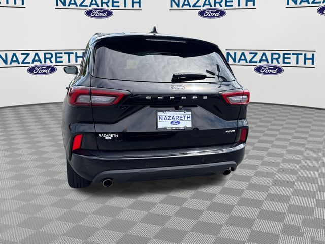 used 2023 Ford Escape car, priced at $24,999