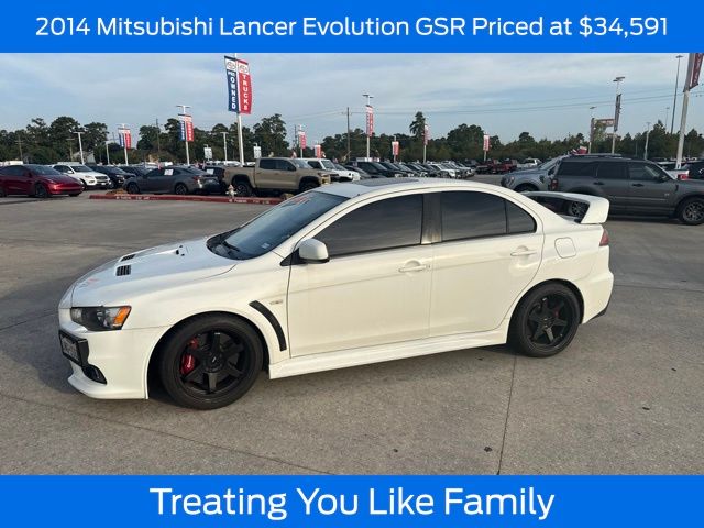 2014 Mitsubishi Lancer Evolution Blanco (Wicked White) Sedán Tracción en las cuatro ruedas 5 velocidades Manual