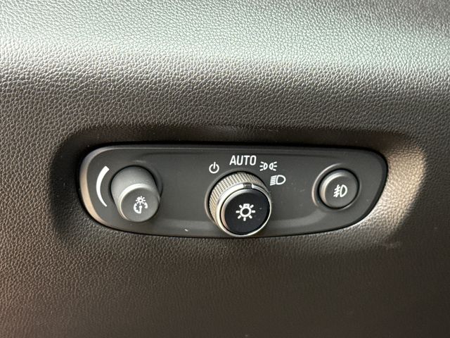 Used 2020 Red Chevrolet LT image 23