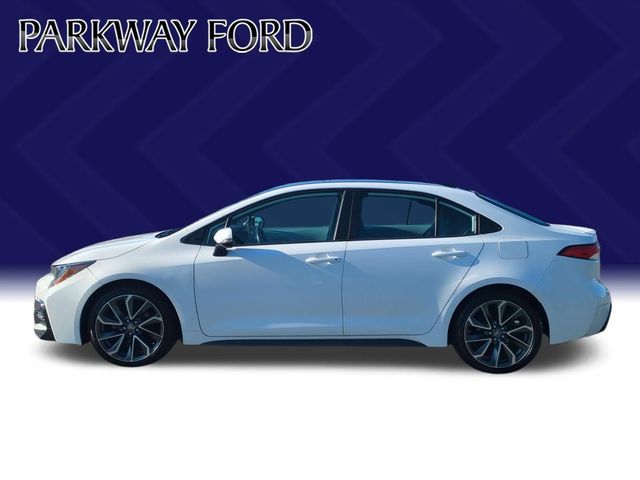 Used 2021 White Toyota SE image 2
