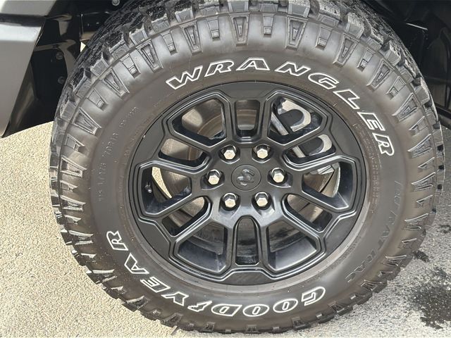 Used 2025 Blue Ram Rebel image 16
