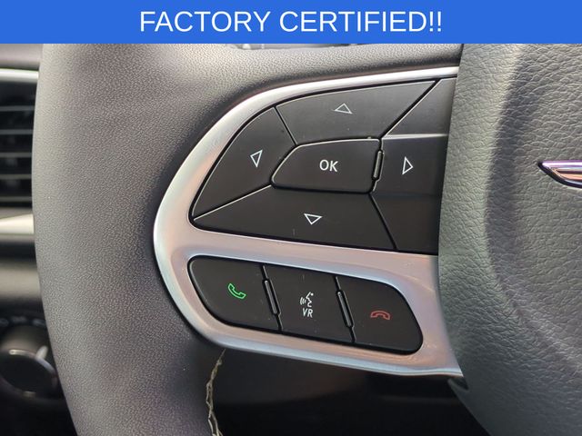 Used 2025 Black Chrysler LX image 19
