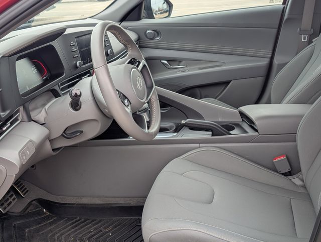 Certified Used 2025 Red Hyundai SEL Sport image 26