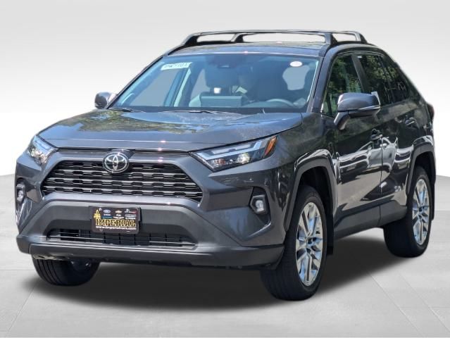 2024 Toyota RAV4 XLE Premium 9