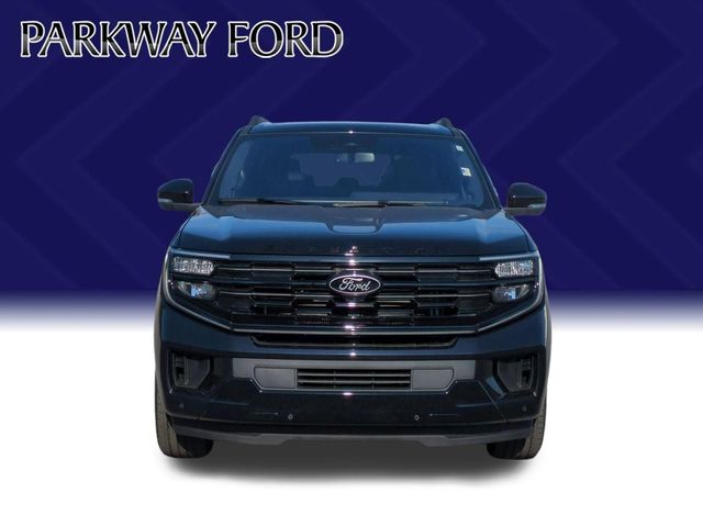 Used 2025 Black Ford Platinum image 8