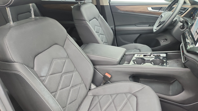 2025 Volkswagen Atlas