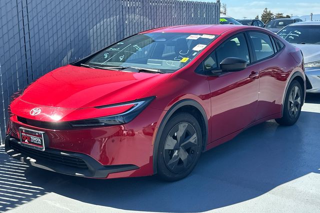 Red 2025 Toyota Prius Hatchback Front-Wheel Drive Continuously Variable Transmission