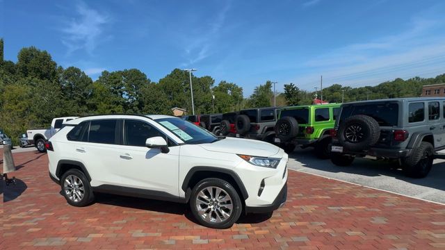 Used 2020 Toyota RAV4 SUV