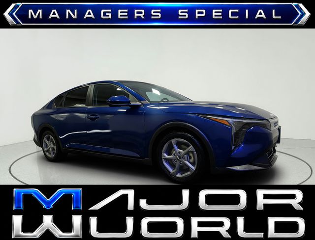 2025 Kia K4 LXS FWD