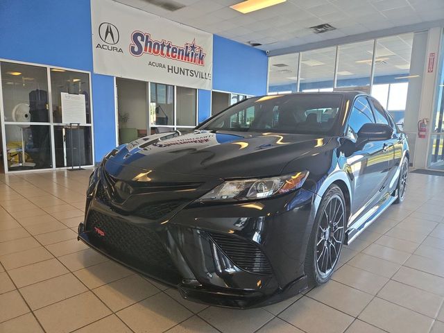 2020 Toyota Camry 3.5 Auto V6 XSE's photo