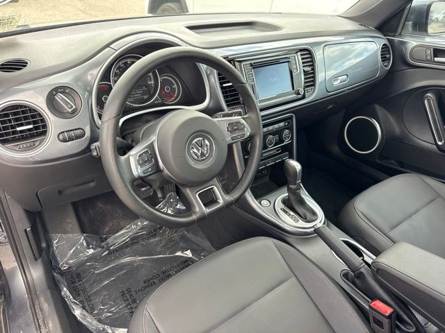 2018 Volkswagen Beetle - $22,888