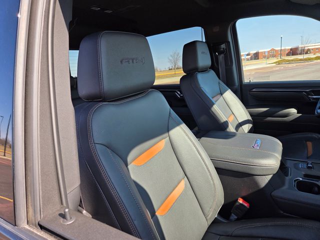 2025 GMC Sierra 2500HD AT4