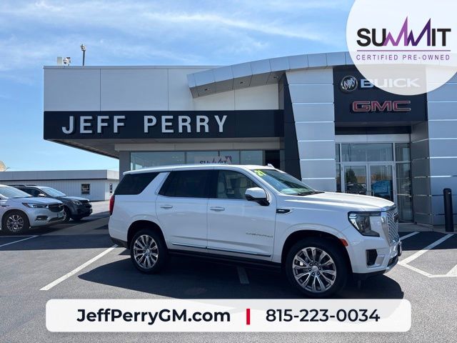 White Frost Tricoat 2021 GMC Yukon SUV / Crossover Four-Wheel Drive