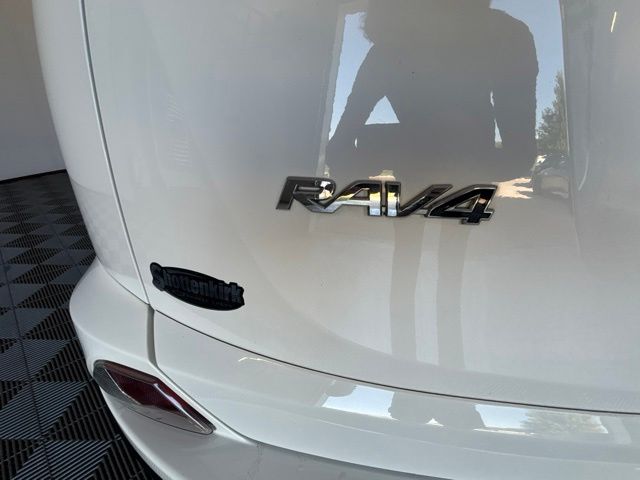 Used 2016 Toyota RAV4 SUV