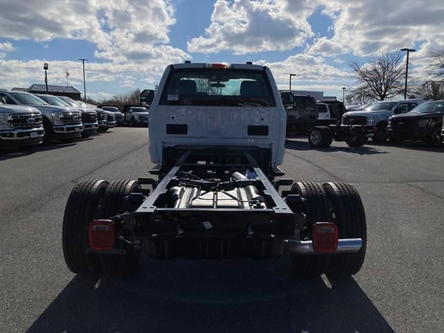 2025 Ford F-450 Super Duty 