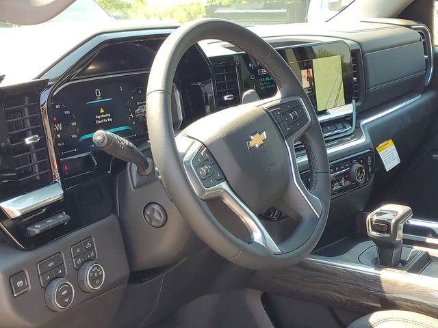 2026 Chevrolet Silverado 1500 Crew Cab 4WD Pickup for sale #TG413027 - photo 8