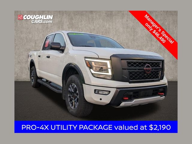 2024 Nissan Titan PRO-4X Crew Cab 4WD